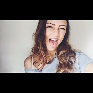 Meet your Posher, Kelsie
